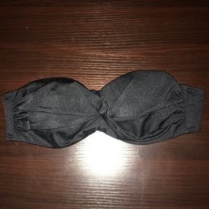 Black Push Up Strapless Top with gold clasp